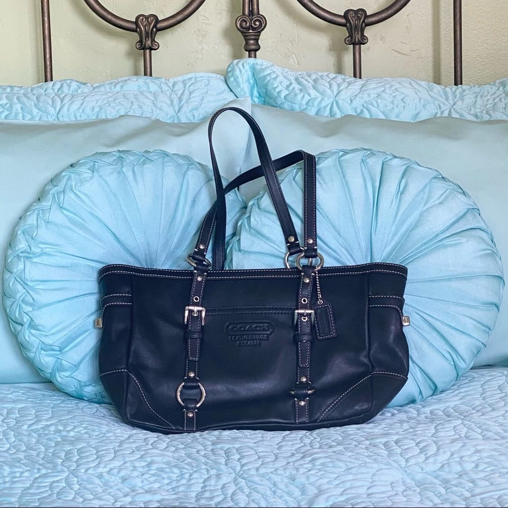 Coach Black Leather Shoulder Bag